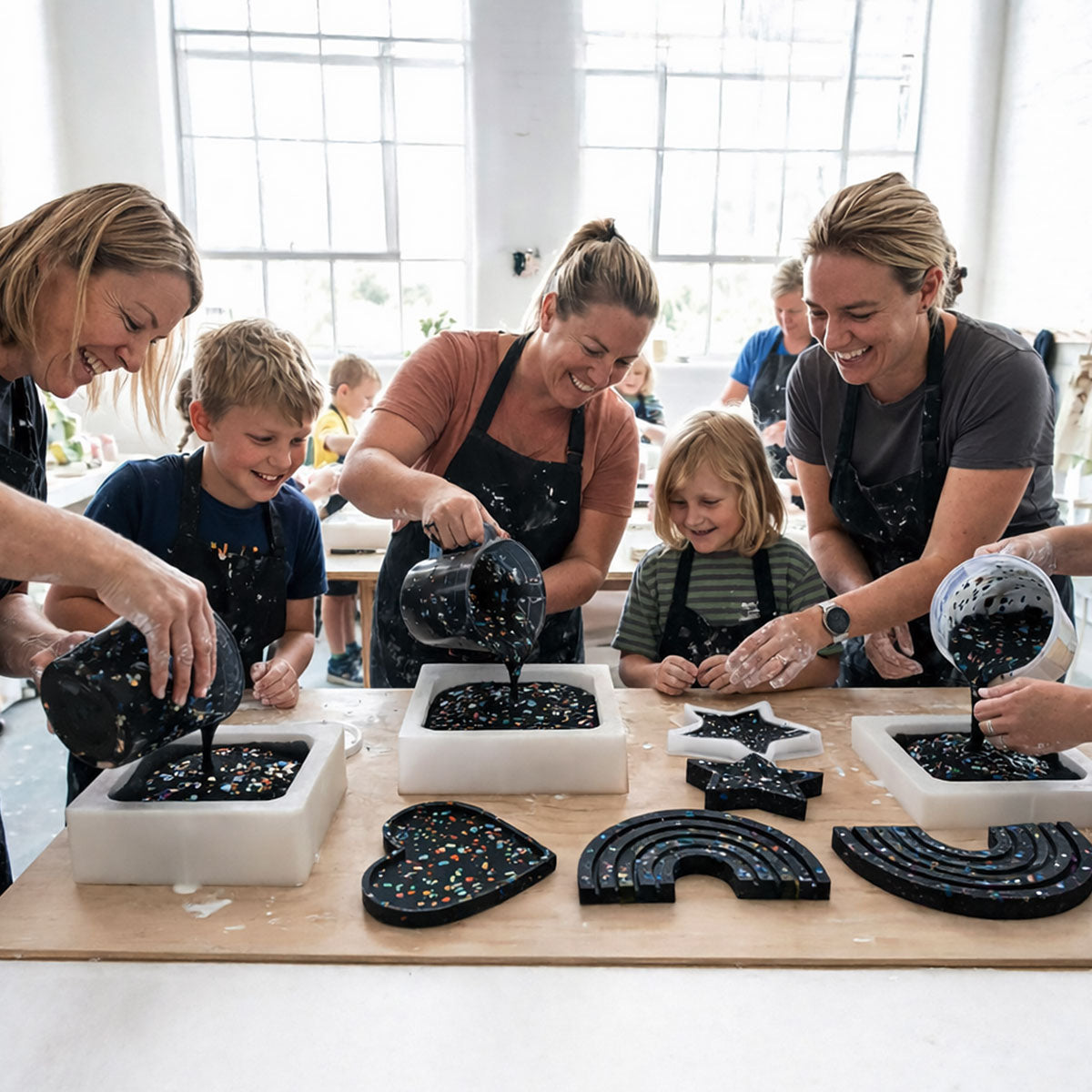 Kit Terrazzo Aqua [Noir Lava] : Élégance et Design Unique avec des Pépites Colorées